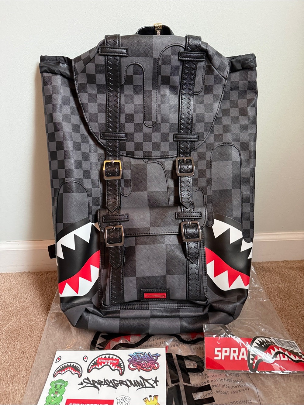 SPRAYGROUND XTC GREY SHARKS IN PARIS HILLS BACKPACK
